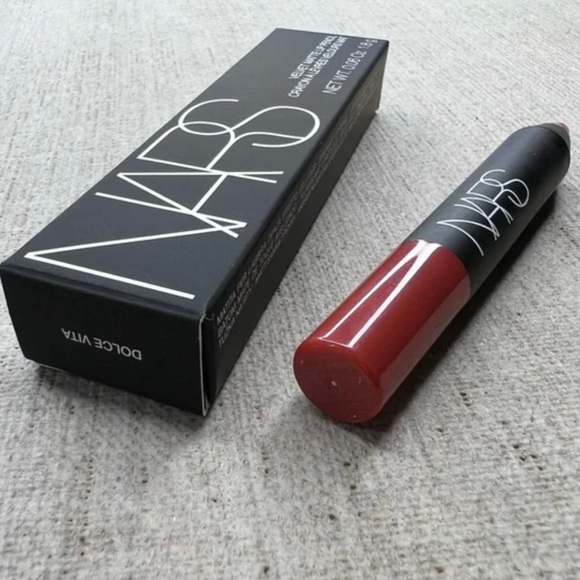 ⭐️3 for $20⭐️ NARS Velvet Matte Lip Pencil Mini - Picture 6 of 6